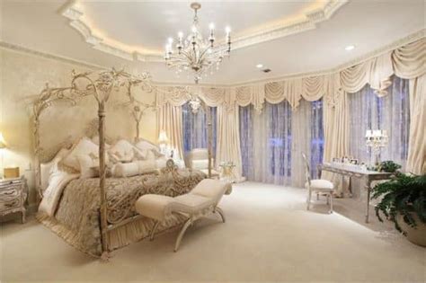 Shop wayfair for all the best canopy beds. 27 Luxury French Provincial Bedrooms (Design Ideas ...