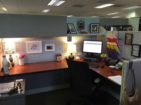 30 Decorations For Work Office
