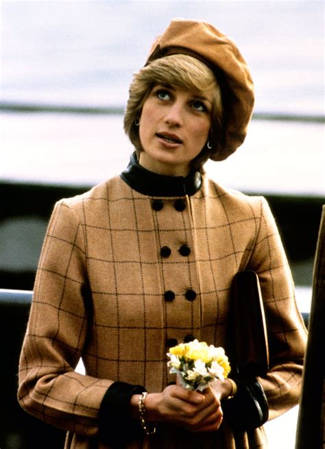Princess Dianas Most Iconic Looks
