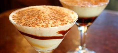 Mix it up with some caramel vodka in the most delicious spiced caramel apple martini you've ever recipe makes approximately 10 oz, so the size of your glasses will determine how many drinks it. Cool Caramel Vodka Infusions and Recipes | FadedIndustry.com