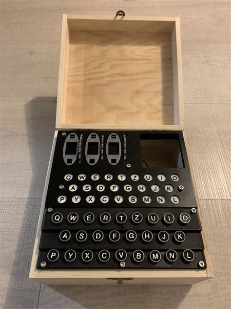 Enigma Machine Replica Von Sergio Morales Kostenloses Stl Modell