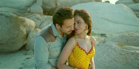 Pak Celebrity Gossip Humaima Maliks Item Song Namak Paare For Movie