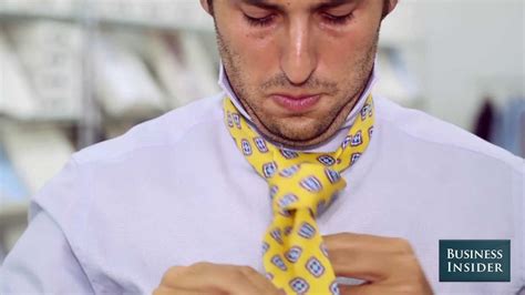 In this necktie instruction you will learn how to tie 3 kinds of windsor knot. How To Tie A Half Windsor Knot - YouTube