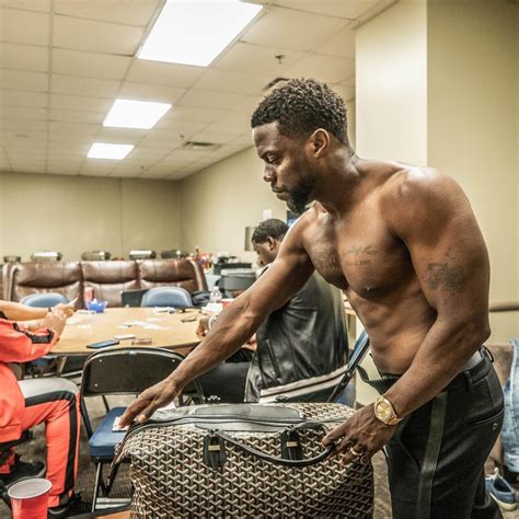 Nothing Can Keep Kevin Hart Out Of The Gym Page Six