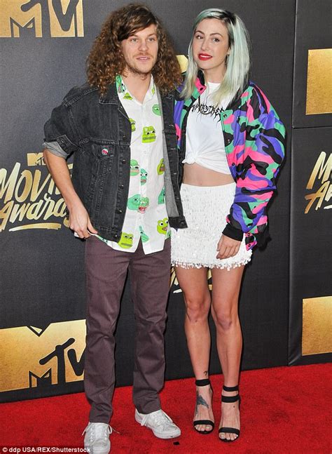 Workaholics Actor Blake Anderson And Wife Split Daily Mail Online