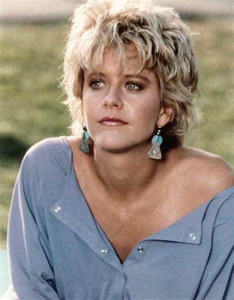 18 Pictures Of Young Meg Ryan Meg Ryan Hairstyles Short Hair Styles