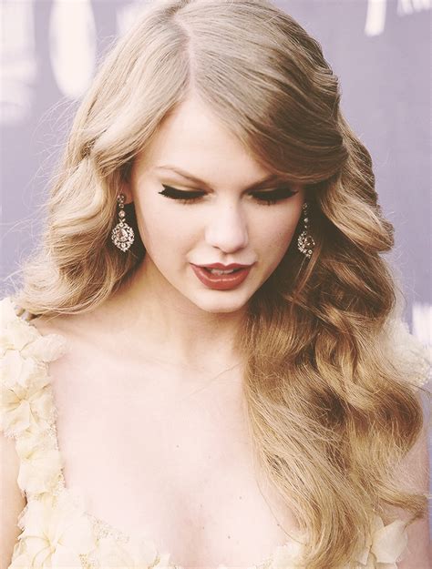 Taylor Siwft Beautiful Taylor Swift Photo 33301185 Fanpop