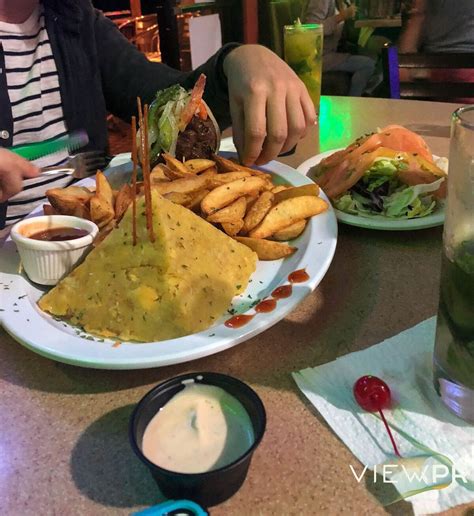 La marginal is a casual dining restaurant, offering puerto rican cuisine and warm hospitality in an old san juan decorated building. Get a pyramid shaped delicious mofongo in La Cobacha ...