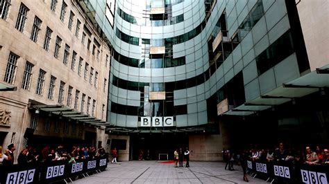Listen to bbc world service live. Notes on News: What the White Paper means for the BBC