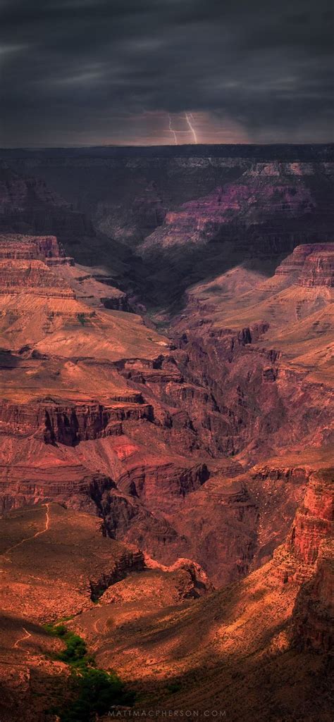 Storm Passing Through The Grand Canyon Iphone 11 Wallpapers Free Download