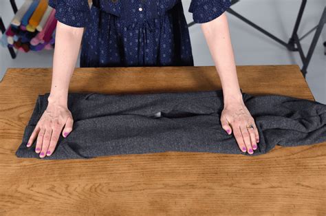 The Best Way To Fold A Hoodie In 2021 Fold Sewing Hacks Good Things