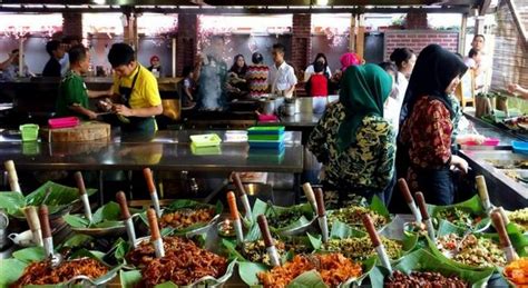 Check spelling or type a new query. Rekomendasi Tempat-tempat Makanan Enak di Jogja, di ...