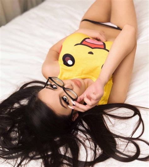 Maya Li Brunette Influencer Busty Asian Busty Girl Xxx Porn Nude Influencers Cloud
