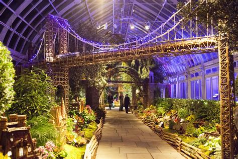New York Botanical Garden Holiday Train Show