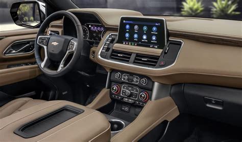 2021 Chevrolet Suburban Technology Features Carl Black Chevrolet