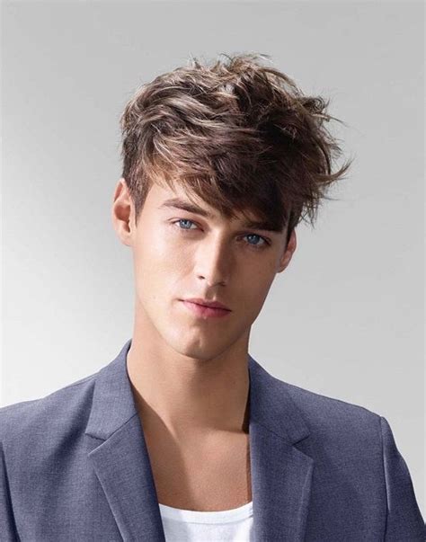 Awesome Men S Equal Length Hairstyle