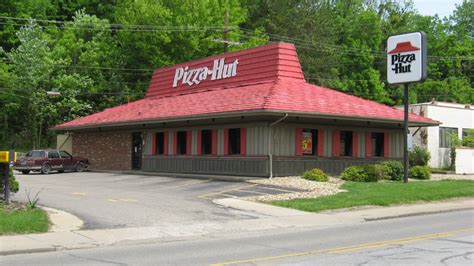 Whatever Happened To Dine In Pizza Huts