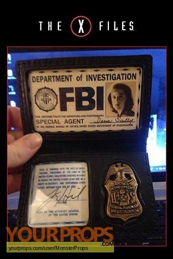 The X Files X Files Prop Dana Scully Fbi Id Badge Wallet Set 1st Season