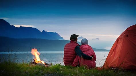 Using the woods as your bathroom and create memories for future gifts for your loved one and commemorate your romantic camping. Romantic Camping Ideas for Couples to Try - Justraveling