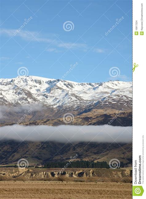 Pisa Mountain Range New Zealand Stock Images Image 10917224