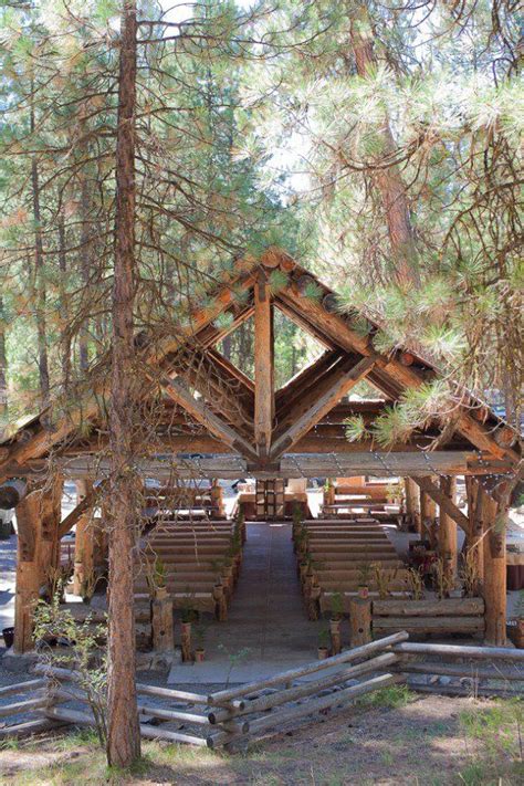 Roloff farms wedding oregon wedding photographed by brittany lauren photography and filled to the brim with rustic diy details. Rustic Oregon Wedding: Aili + Harley | Outdoor wedding ...