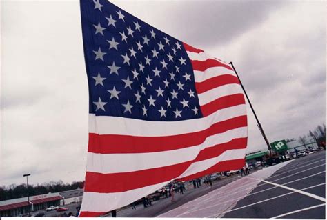 Americas Largest Flying Flag Agwired