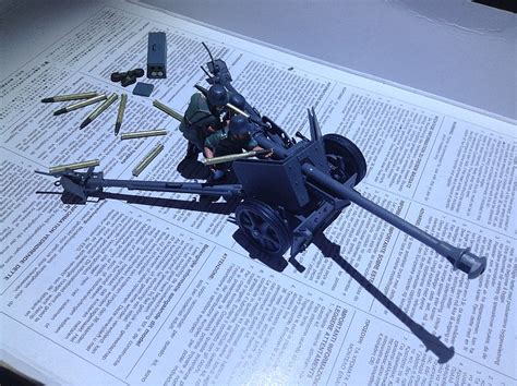 German 75mm Anti Tank Gun Plastic Model Military Diorama Kit 135