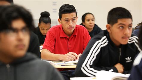 Hispanics Now Largest Demographic Group In Palm Beach County Schools Sun Sentinel