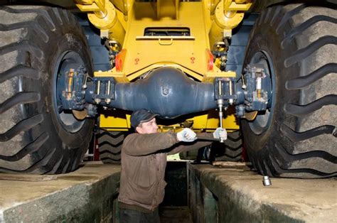 Heavy Duty Equipment Mechanic Careers In Construction