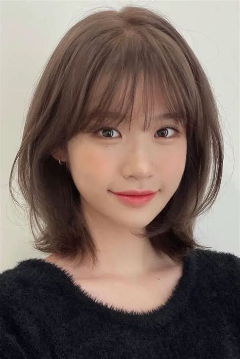 Korean Short Hairstyles 2022 Female At Hairstyles Reverasite