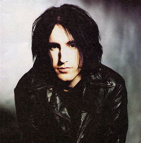 Trent reznor talks about the downward spiral and the natural born killers soundtrack on a tv trent reznor de nine inch nails (1994) en interview avec laurence romance pour rock express sur. Trent Reznor, Spin Magazine, 1994. Photo: Joseph... - Oh ...