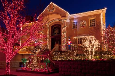 29 Types Of Outdoor Christmas Lights For Your Home Holiday Decorating