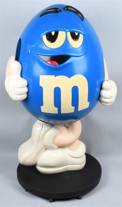 Sold At Auction 54 Mandm Blue Character Candy Store Display
