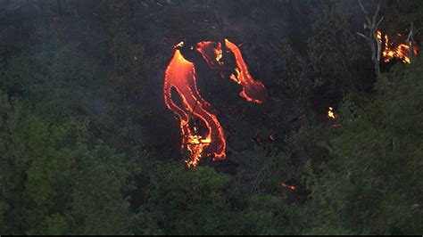 Lava From Kilauea Volcano Ignites Brush Fire Nbc News