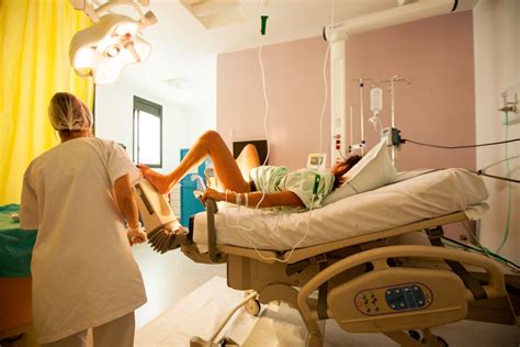 Severe Complications Rise Sharply Among Women Giving Birth In Hospitals