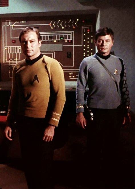 Captain James Tiberius Kirk Wshatner Star Trek Tv Star Trek Movies Star Trek Images
