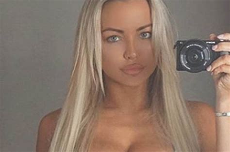Lindsey Pelas Naked Ambition Comes True As Topless Star Flashes Boobs