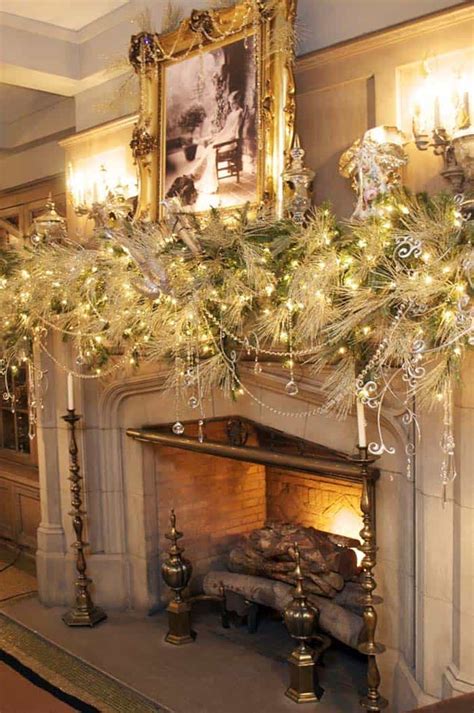 Marvelous fireplace decorations for christmas 24. 50+ Absolutely fabulous Christmas mantel decorating ideas