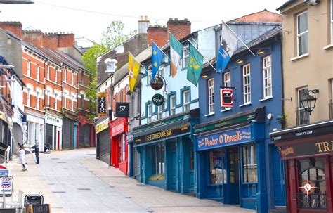 Londonderryderry Irelands Perennial City On The Edge Of Controversy