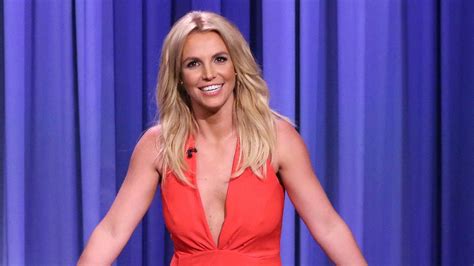 Britney Spears Boyfriend Splits From David Lucado Glamour Uk