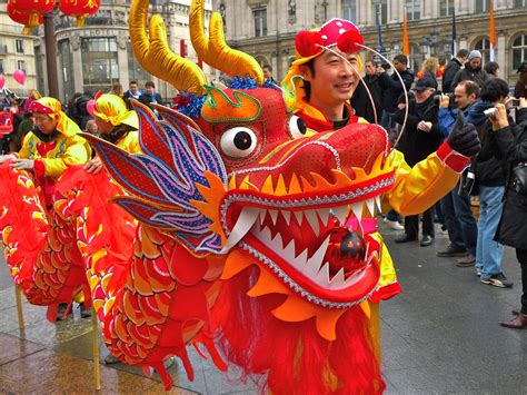 Chinese New Year Soundlandscapes Blog Costume De Dragon Dragon Chinois Fête Thème Dragon