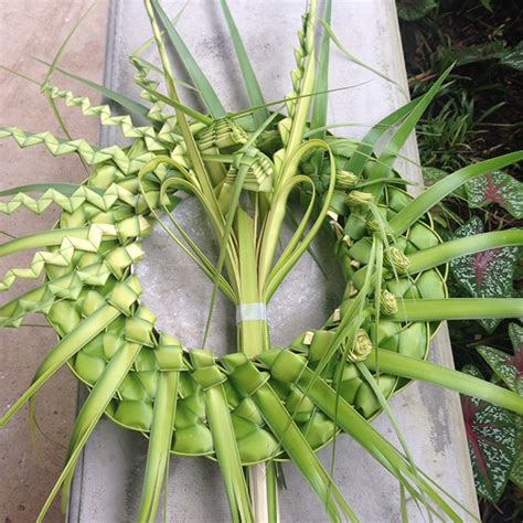 Its A Heart Heart Season Palm Frond Weaving An Easter Tradition