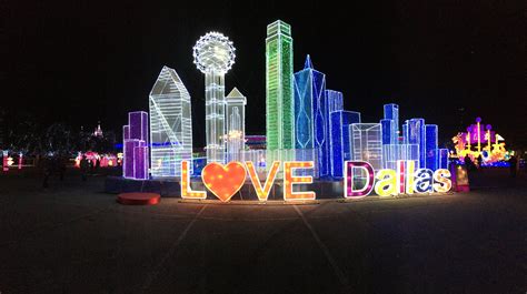 This Jaw Dropping Holiday Lights Place In Dallas Fort Worth Will Blow