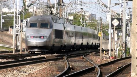 Trainline vous emmène dans 44 pays avec 207 compagnies ferroviaires et de bus, dont sncf. Gare de Massy TGV - YouTube