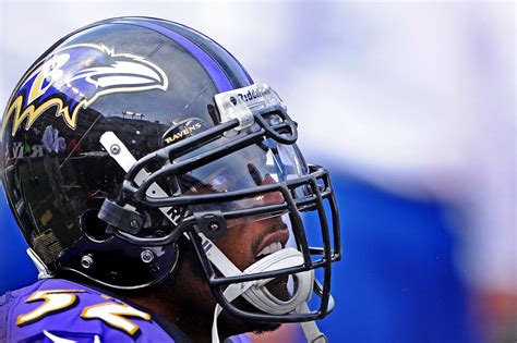 Baltimore Ravens Lb Ray Lewis To Retire After Playoffs