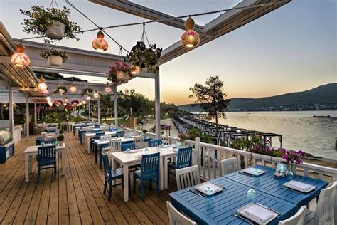 Bu luks, her sey dahil sahil tesisi, bodrum yunus parki'na 7 km, bodrum'a 23 km uzakliktadir. Titanic Deluxe Bodrum Telefon Numaraları ve İletişim ...