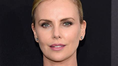 How Tall Is Charlize Theron In Feet Telegraph