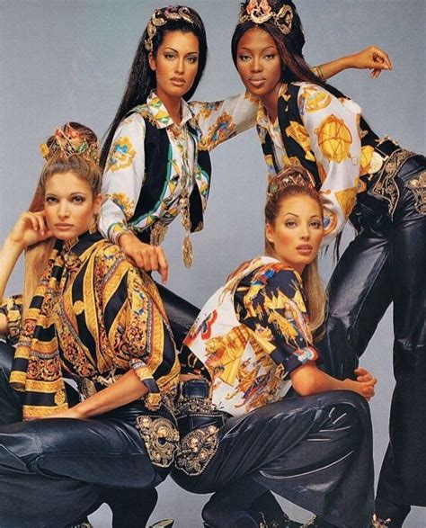 Fashion Throwback To A 1992 Versace Campaign Tbt Can You Spot Any