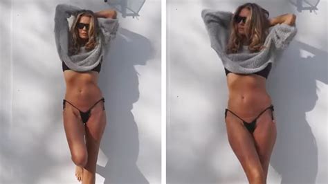 Elle Macpherson Flaunts Fit Physique In String Bikini Shares Routine For Maintaining The