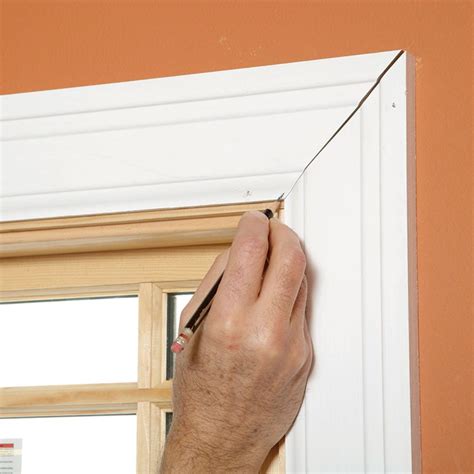 How to measure for a picture frame. 14 Pro-Approved Tips for Tight Miters | Woodworking joints ...